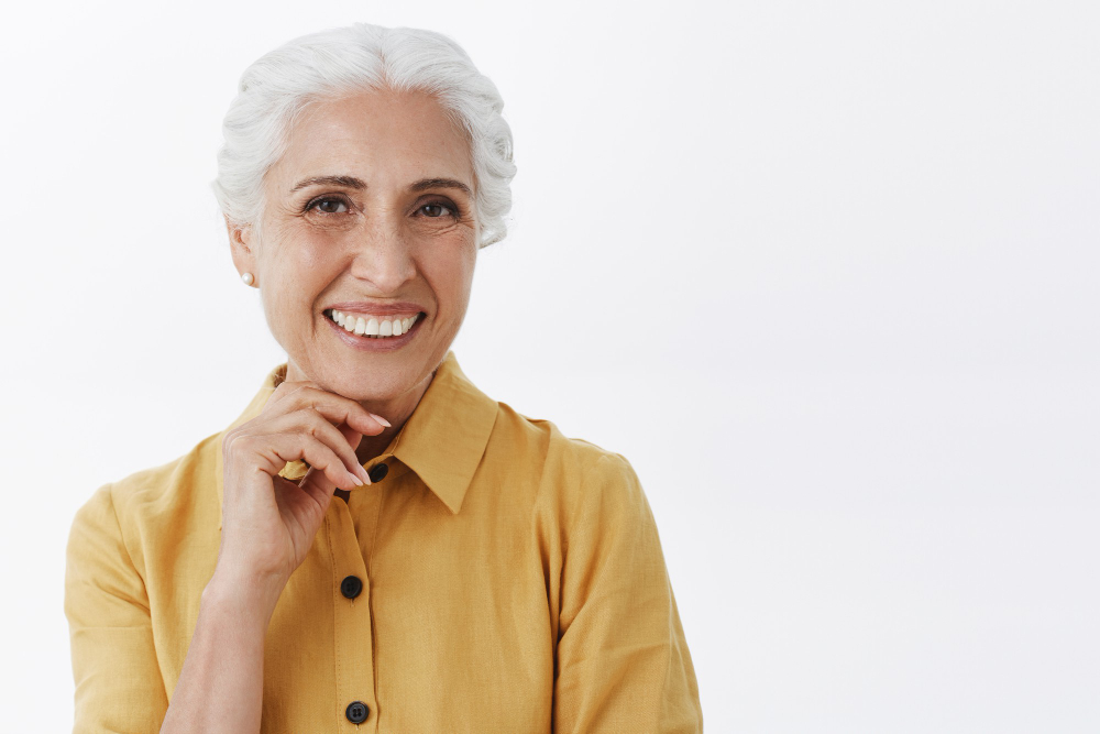 Cómo limpiar correctamente las prótesis dentales